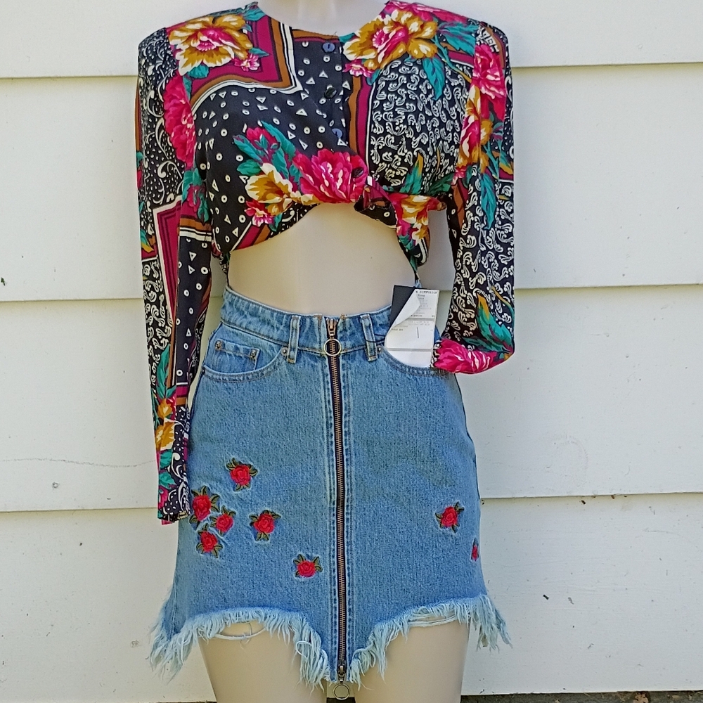 Embroidered Denim Zip Up Skirt